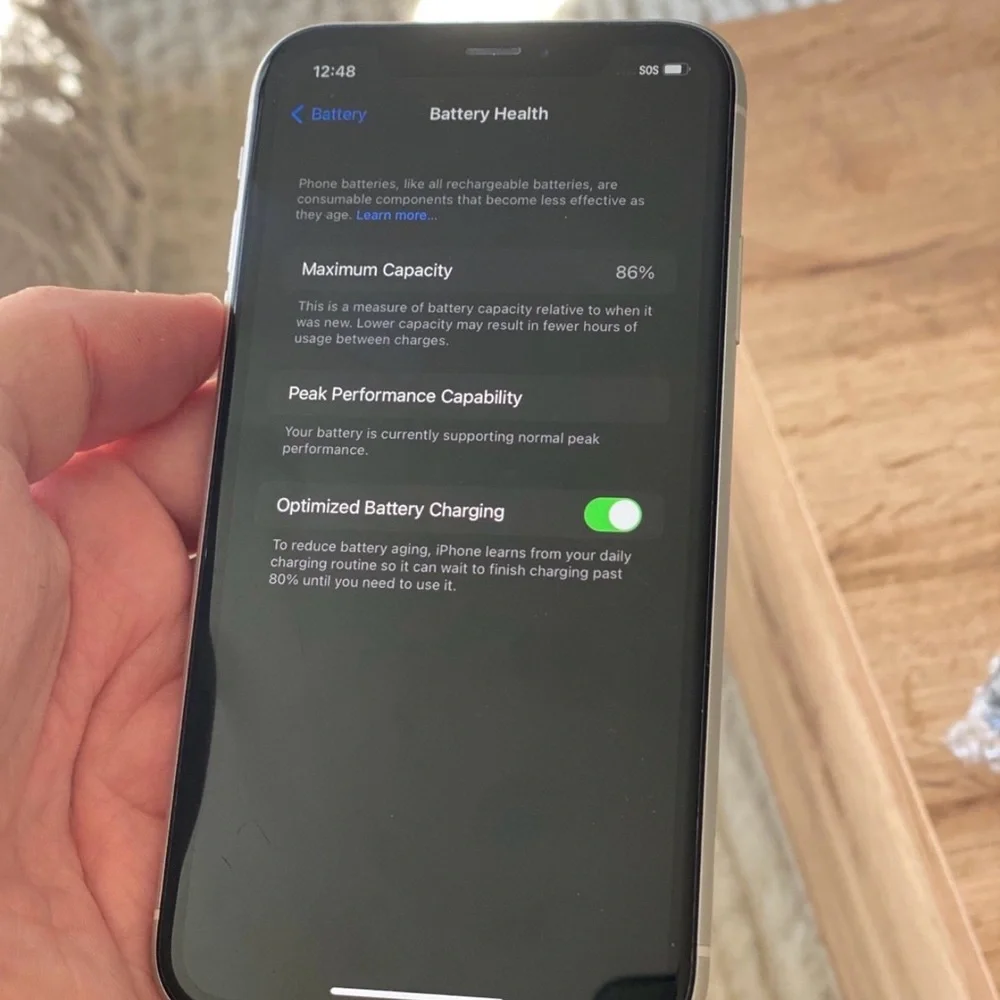 iPhone XR 64GB Unlocked